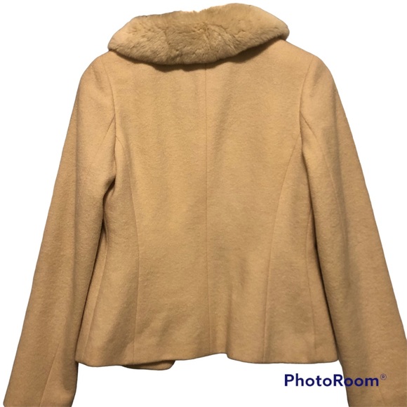 Solezia Wool Removable Faux Fur Collar Ivory Jacket - Picture 2 of 9